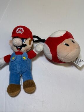 Mario Plush Keychain with Red Mushroom Buddy - Nintendo